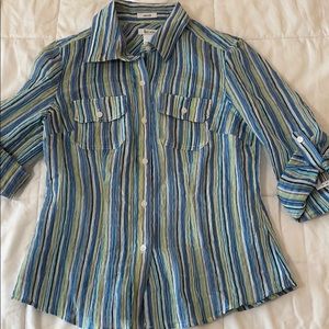 Liz&Co Small Button Top NWT